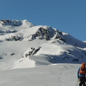 Ascenso Guiado Volcán Sierra nevada, Cumbre principal 2.554 msnm