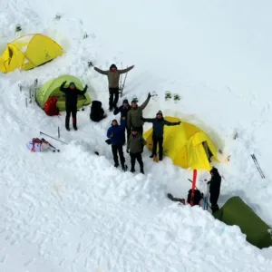 Experiencia Volcán Llaíma Camp | Esquí de Montaña 2 Días | 1Noche